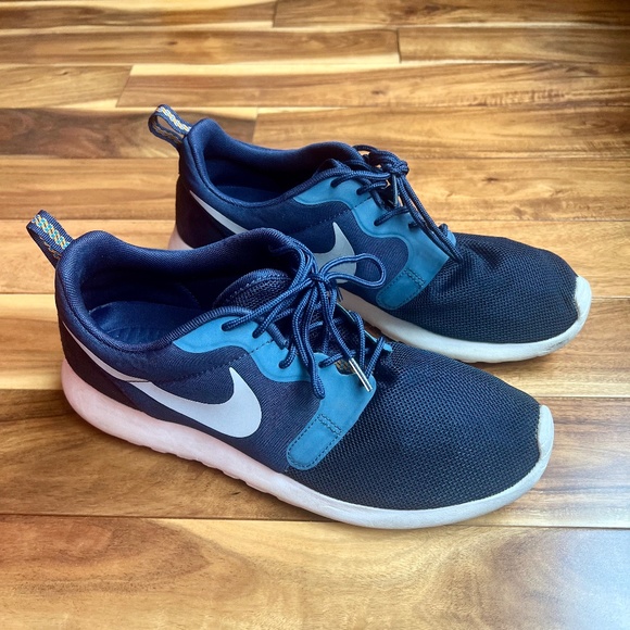 Nike Men's RosheRun Roshe Run HYP Men's Athletic SHOES 10.5 Navy - Picture 1 of 5